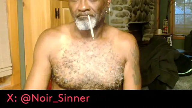 sinnernoir (M mature) - stroke on cam/ cum after NEXT goal