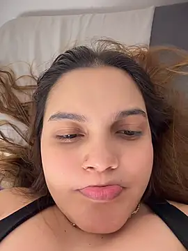 Colibri_xxx live cam on StripChat