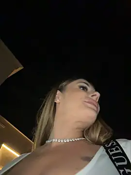 IsabellaEtthan live sex cam