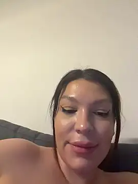 ClaraPasssion live cam on StripChat