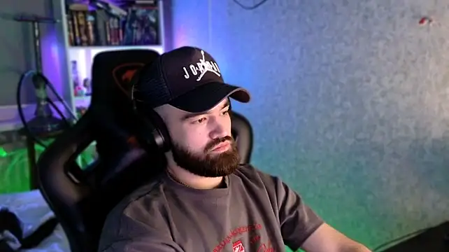 _Serious_Man webcam
