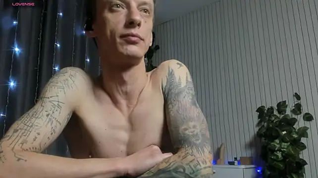 James2Inked webcam