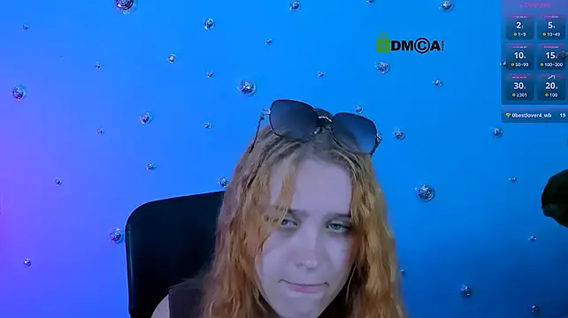 roxy_starr_ webcam