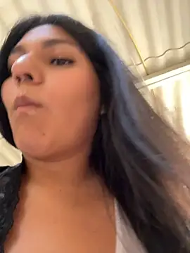 Emily_Gomezz