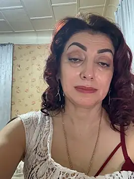 CharlotteSiren live cam on StripChat