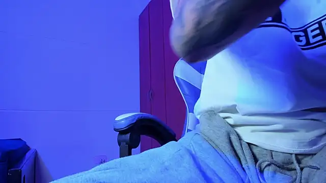 Jake_Hardcock live cam on StripChat