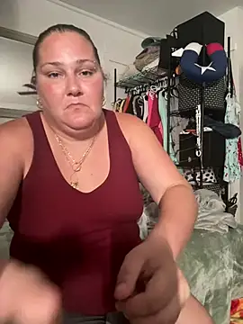 SexyNikki6969 live cam on StripChat