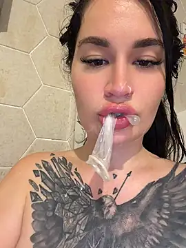 TattooGirlAlia