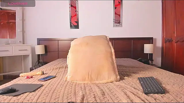 MiaMarin_hot webcam