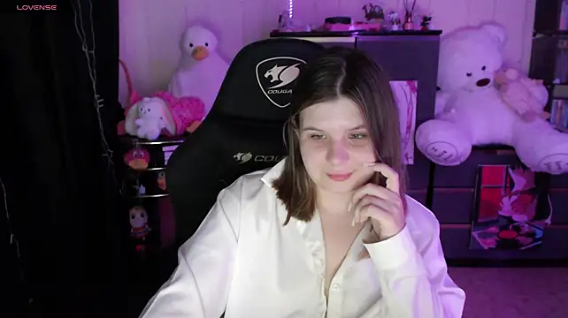 AmyVibess 🐠 live stream
