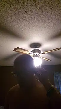 chronic_vibez webcam