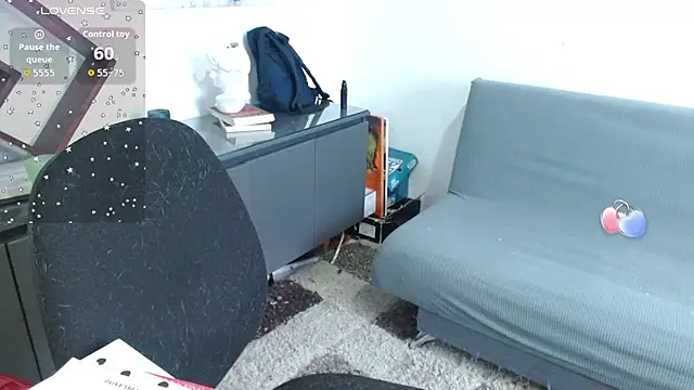 ZoeBakers_ webcam