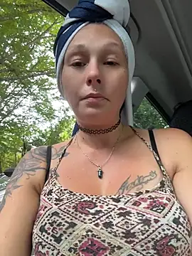 RebelReign webcam