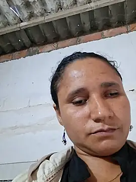 Mature--Mommy webcam