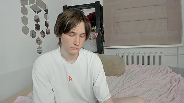 Ash_Foxglove webcam