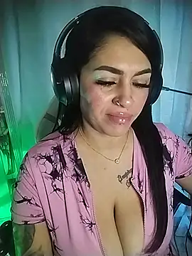 chelaqueen_ webcam