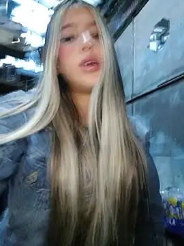 eva-2023 📀 live online webcam