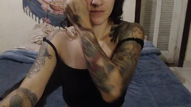 MissRebeka live cam on StripChat