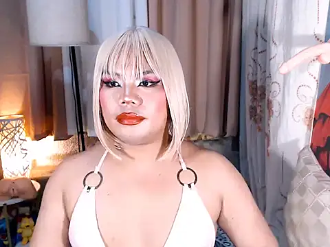 TSbrianaHugeCock webcam