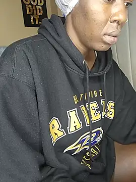 SquirtQueen16 webcam