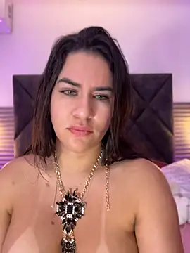 Zafira_Alabi webcam