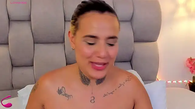 Susan-Sweet-7 live cam on StripChat