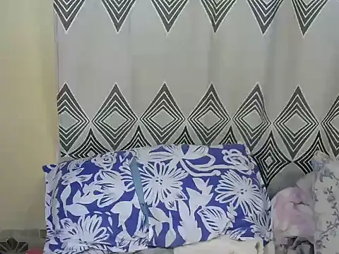 cheeky_caramel webcam