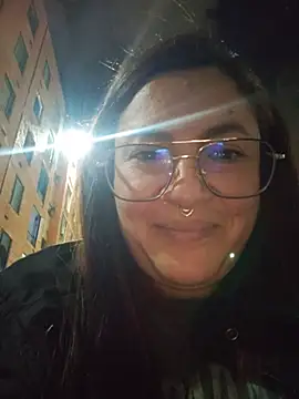 samm_curvy webcam