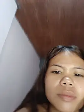 Ella_sayieee-squirter webcam