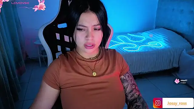 Victoryyy_ webcam