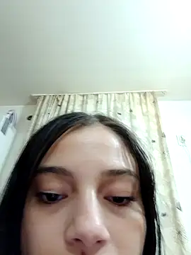 Virgin_Pussy_Love webcam