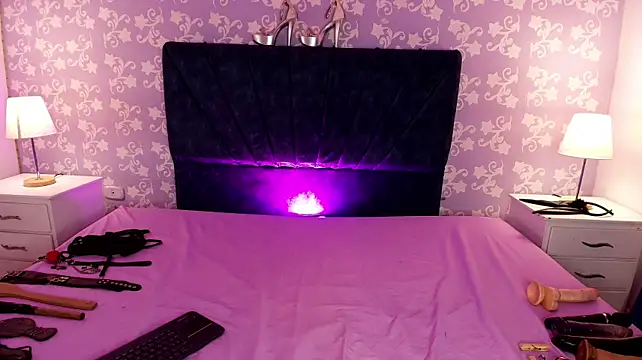 SalomeSimonz webcam