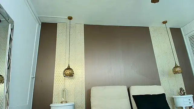 Tiifany_Baker webcam