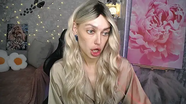 NickyAdamidi webcam