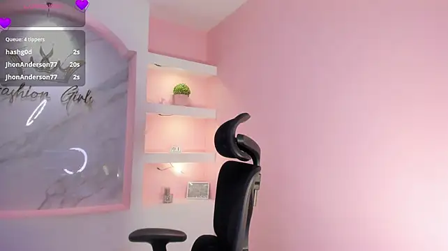 SarahCastro1_ webcam