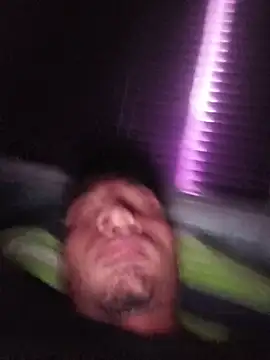 Pinkpussylover2000 webcam