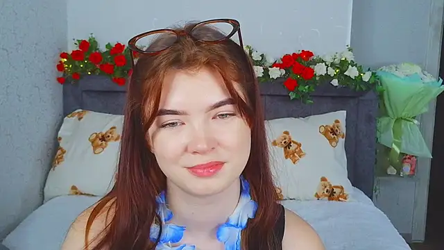 MelissaMay__ webcam