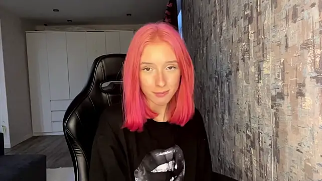 confusssed webcam