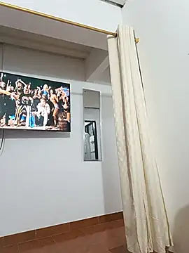 CandyCamila333 webcam