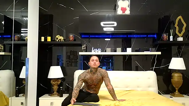 latinoboy9 webcam