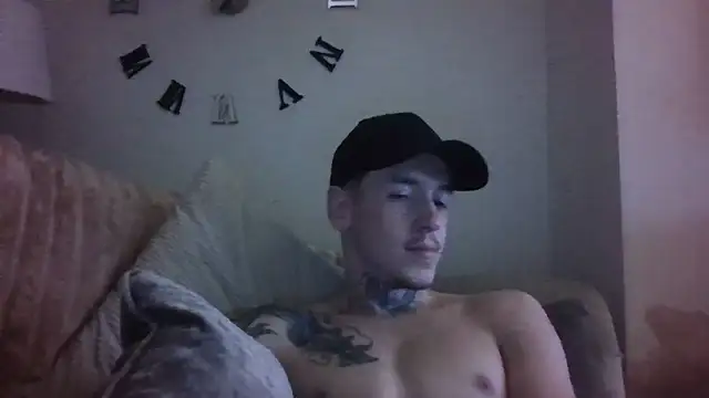 AceMonroe webcam