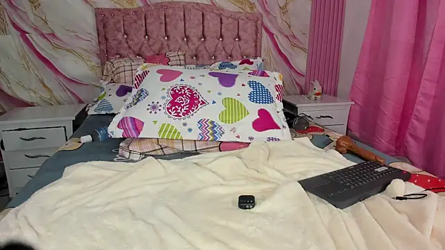 mia_peyton webcam