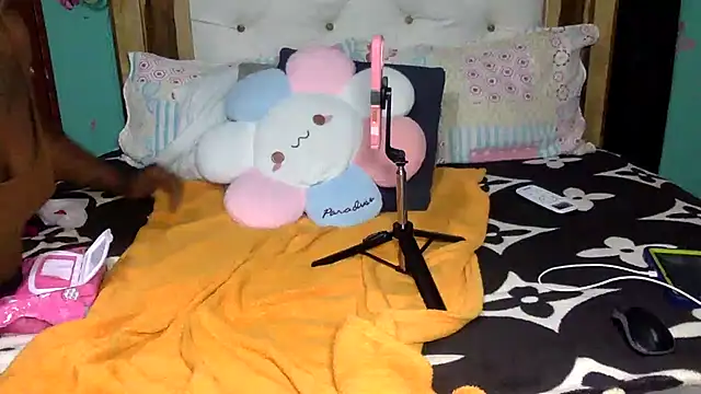 creamyamber webcam