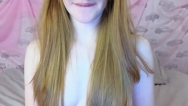 fiamoor (F young) - stay naked withot covering