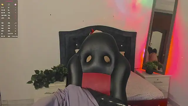 zaharavela_ webcam