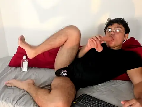 lucian_brand webcam