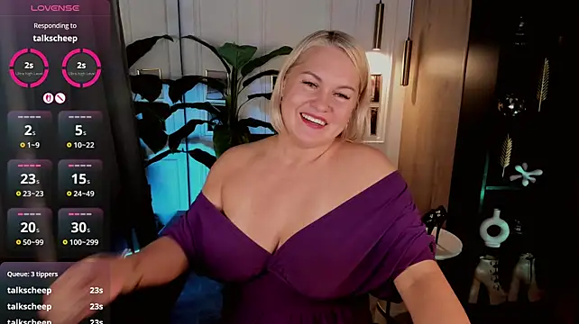 YolandaKiss webcam