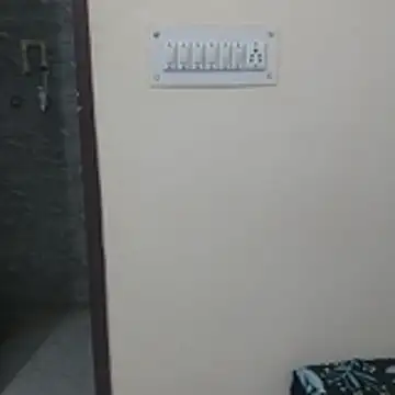 yours_simran00 (F young) - remove bra