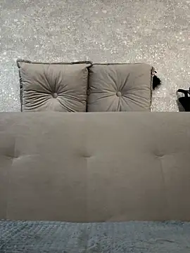 LillySquirtShot webcam