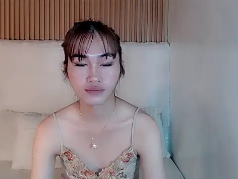 Ur_sweetchanel webcam